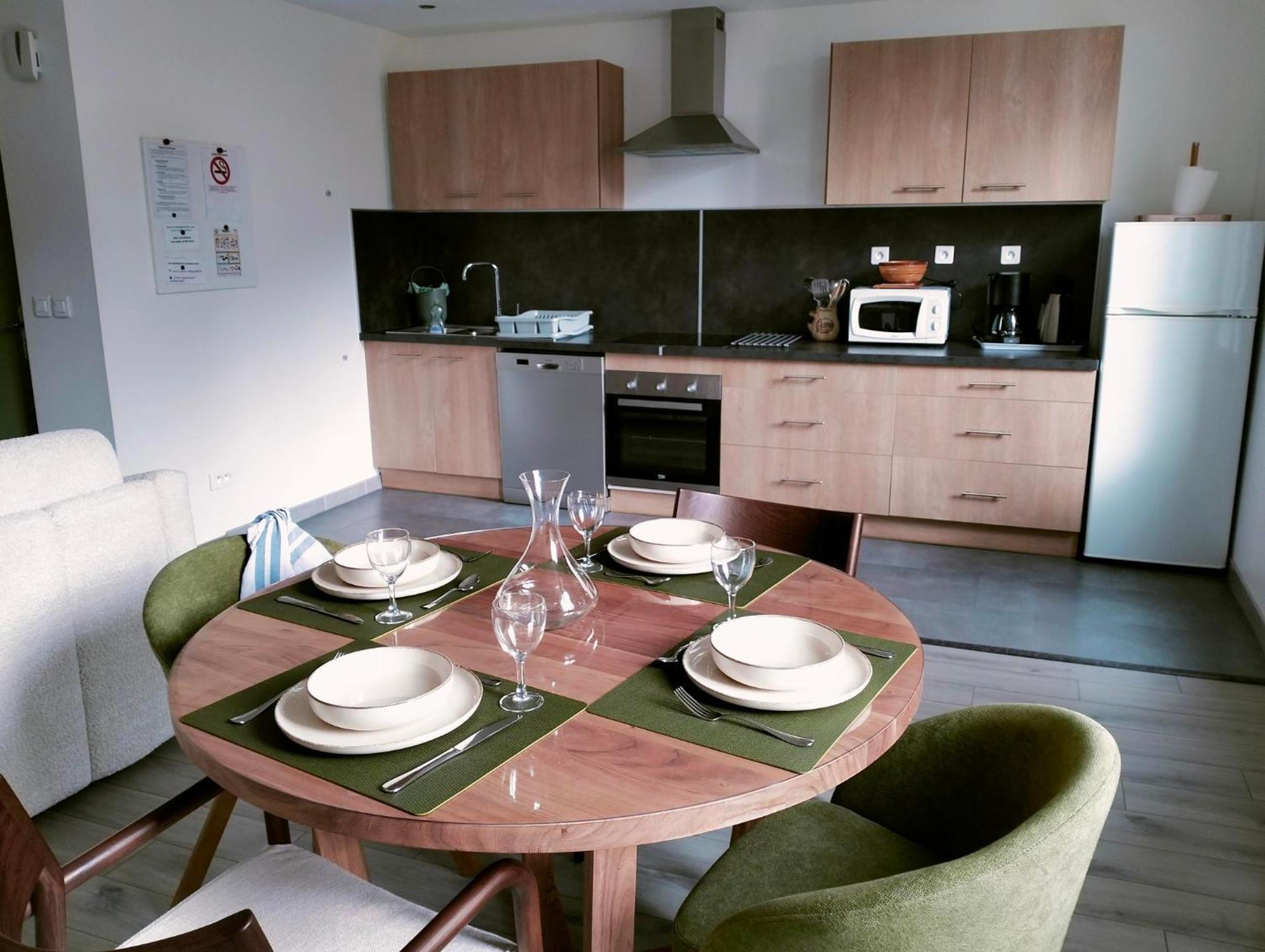 La Provence Vous Attend - 2eme Etage Apartment
